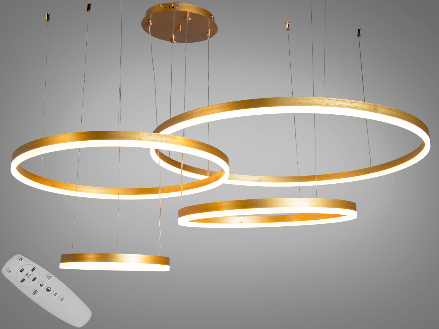 Ексклюзивна світлодіодна люстра з пультом управління для стильного сучасного інтер′єру.