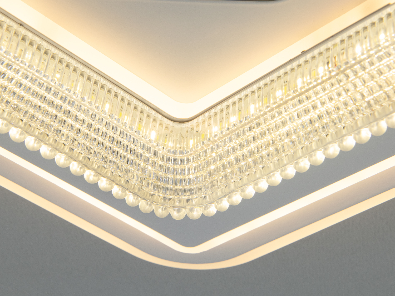 Світлодіодний світильник таблетка білий 54Вт CCT