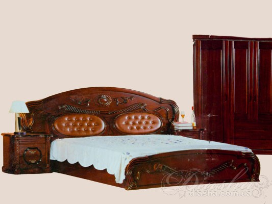 Кровать классическая