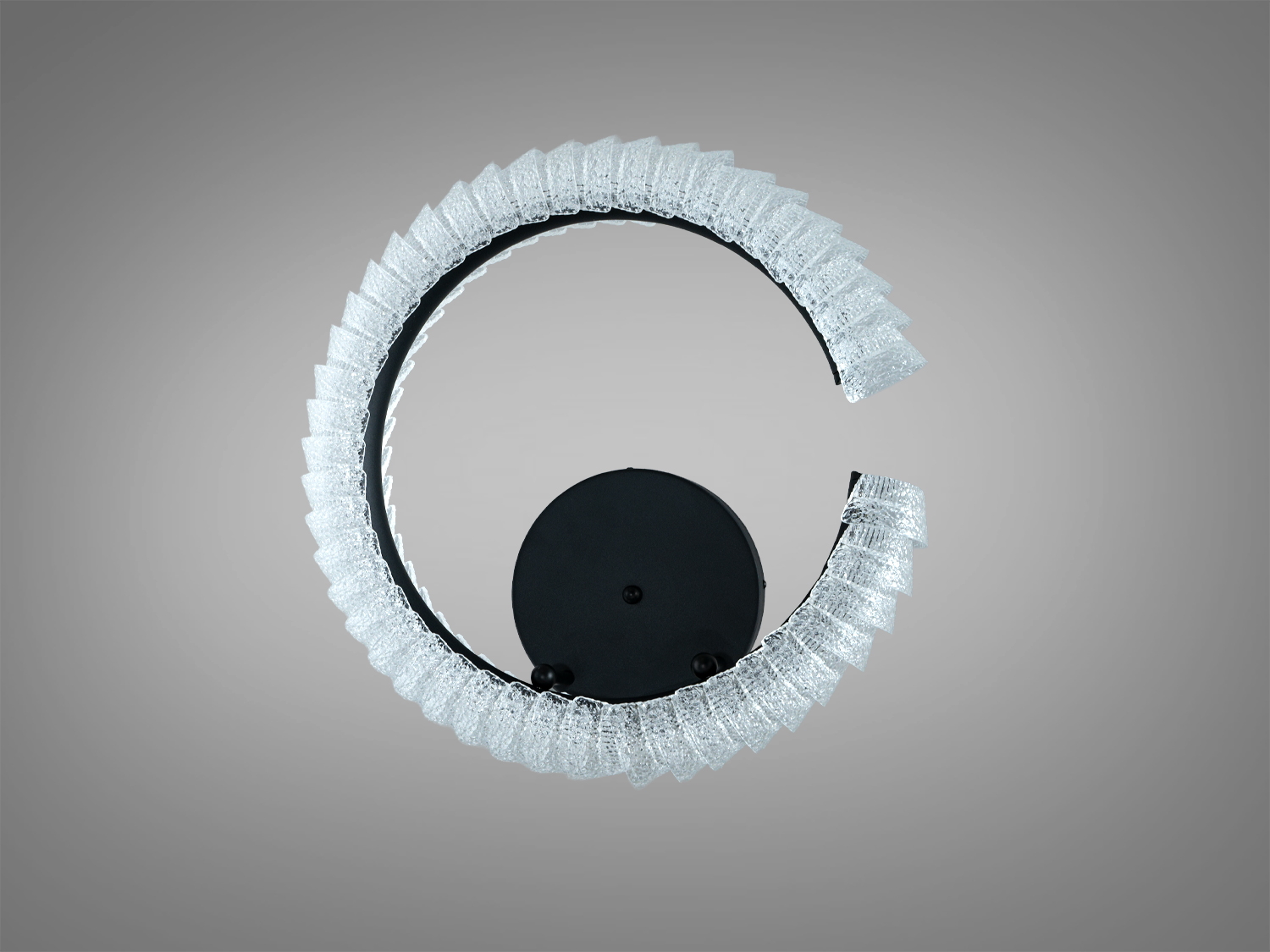 Півколовий світильник з текстурованого акрилу, ідеальний для стельового монтажу в затишних приміщеннях.