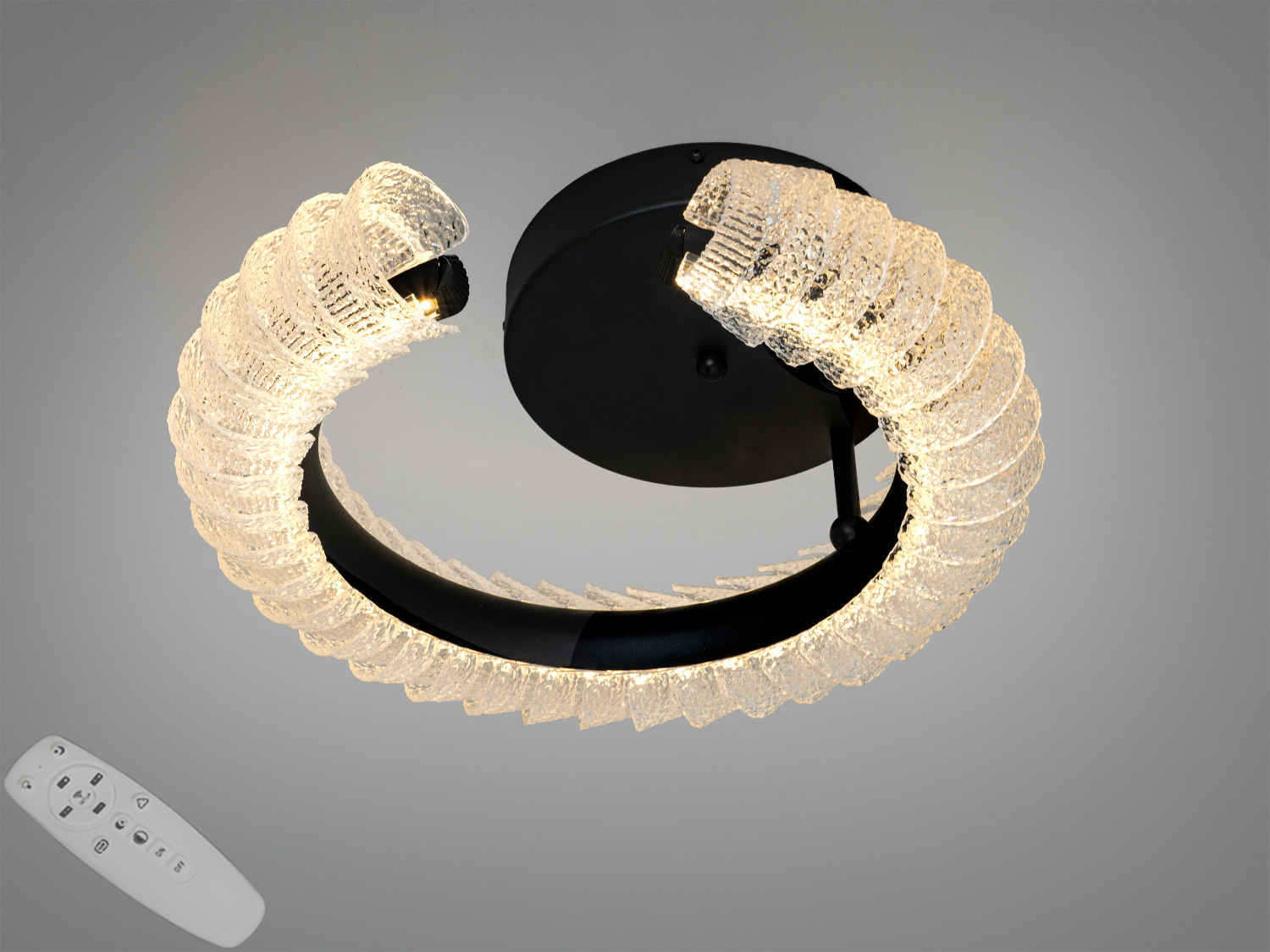 Стельова LED-люстра Diasha, 58 W, два овальні кільця, матовий хром. Пульт і димер для зручного налаштування яскравості. Підходить для кімнат до ≈10 м².