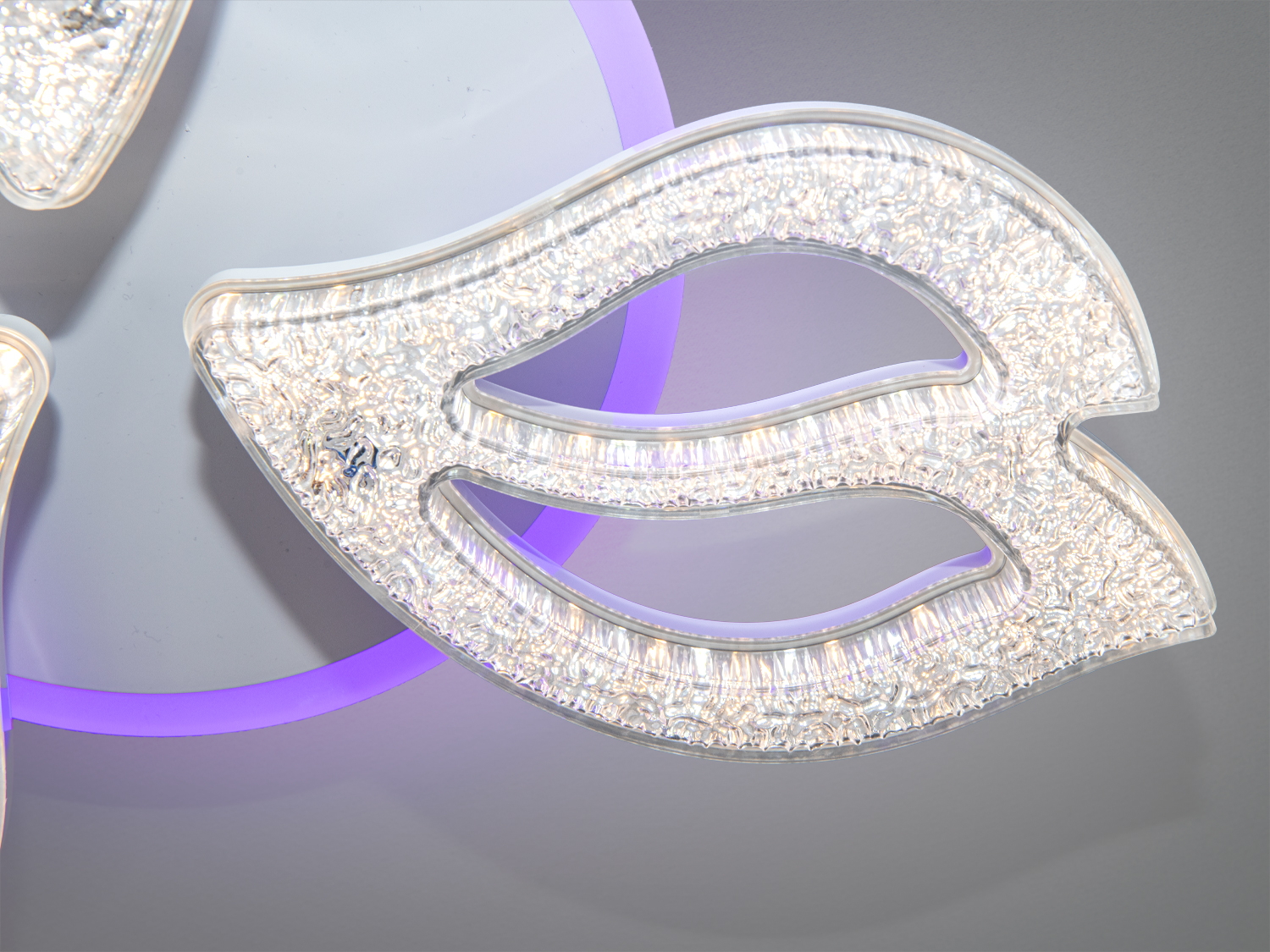 Стельова LED люстра біла 55 Вт пульт димер