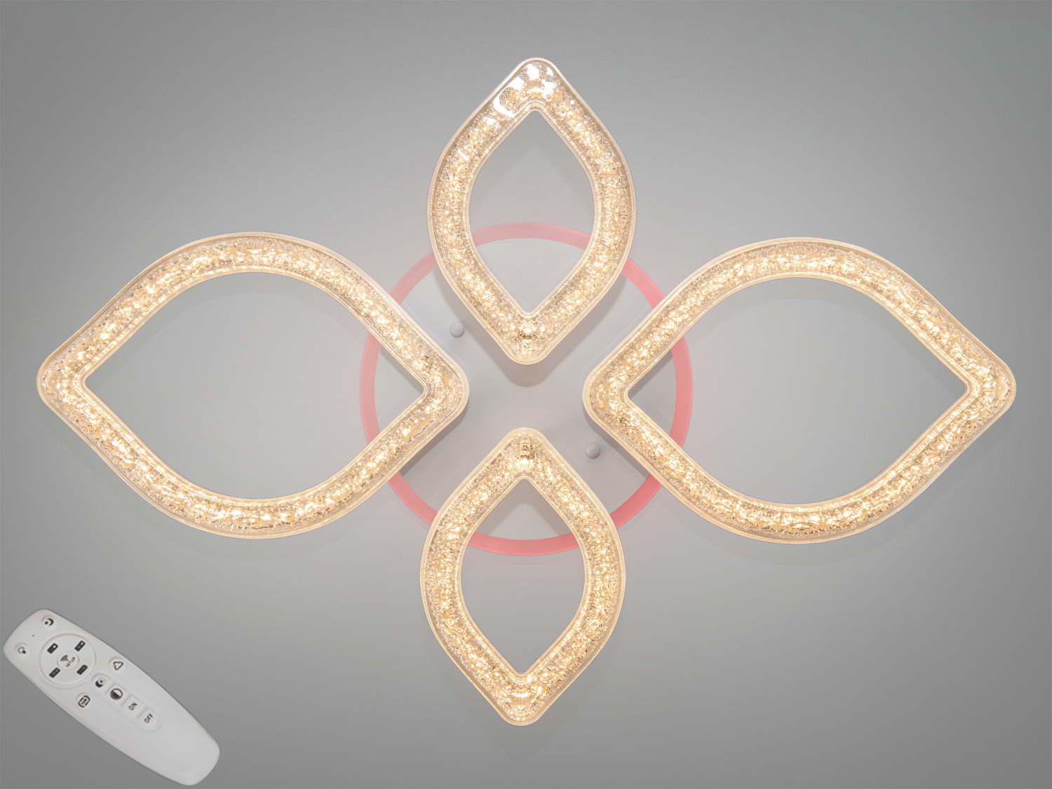 Світильник у формі чотирьох акрилових листків з теплим світлом. Має дистанційне керування для зручного використання в інтер′єрі.