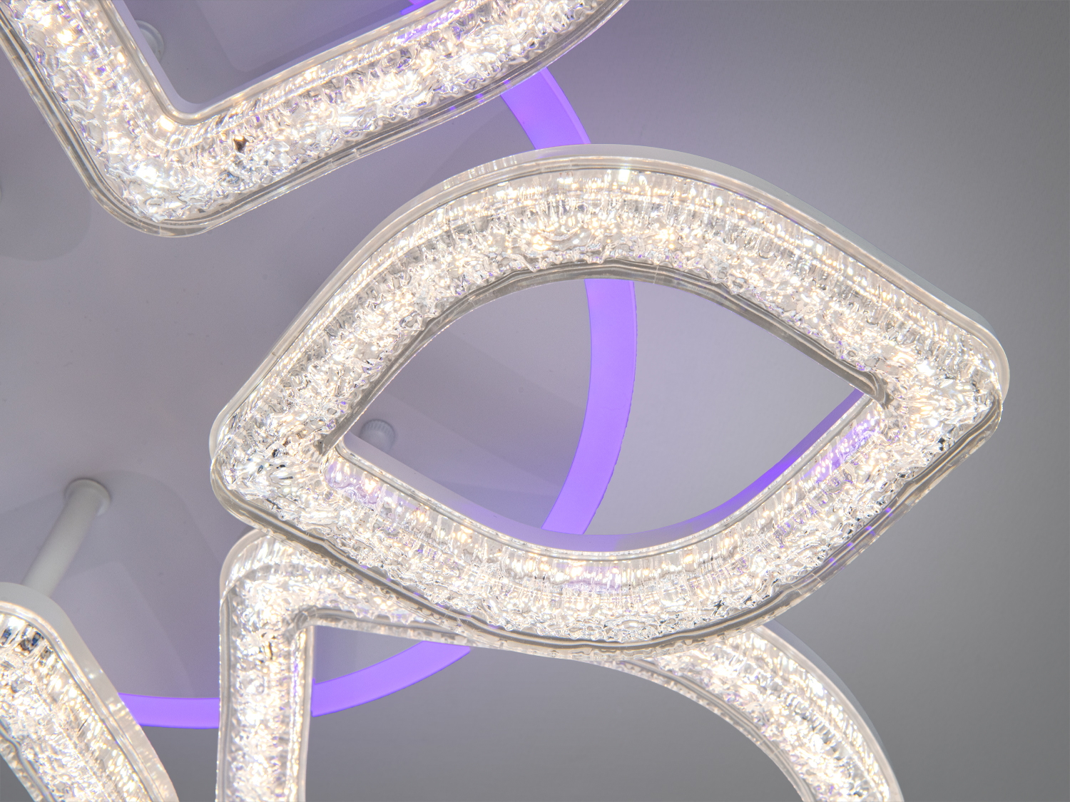 Люстра стельова LED Diasha біла 78W з димером