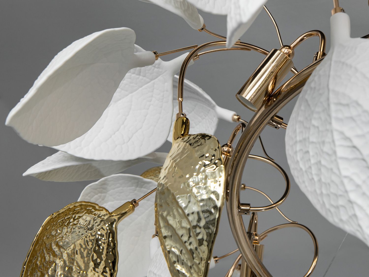 Підвісна люстра Diasha золото 12xE14 105 см