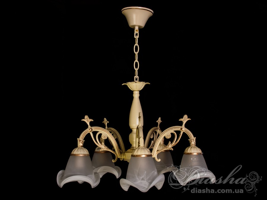 Класична люстра