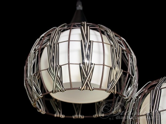 Світильник-підвіс з регульованою довжиною