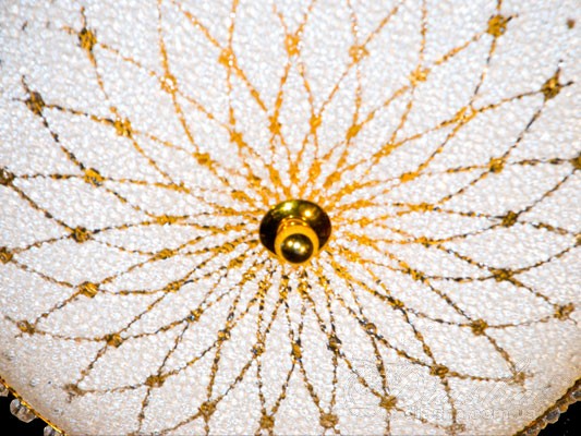 Потолочный светильник