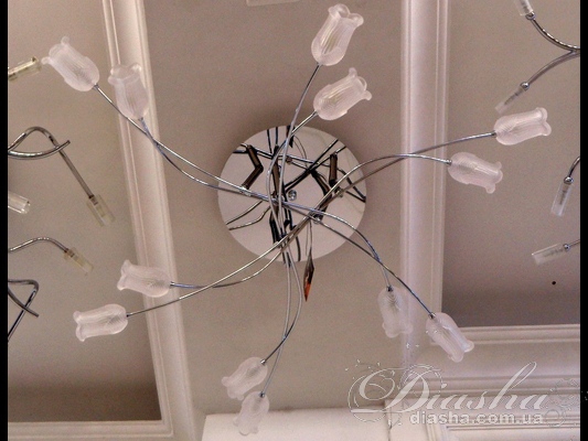 Галогенова люстра