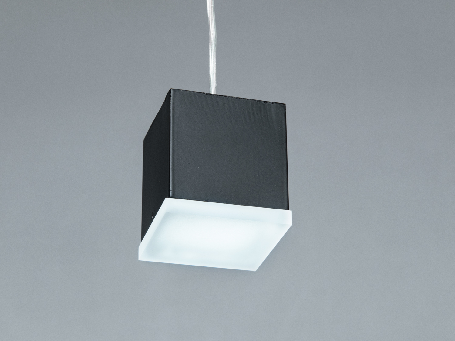 Підвісна люстра LED Diasha чорна 27 Вт 5 м²