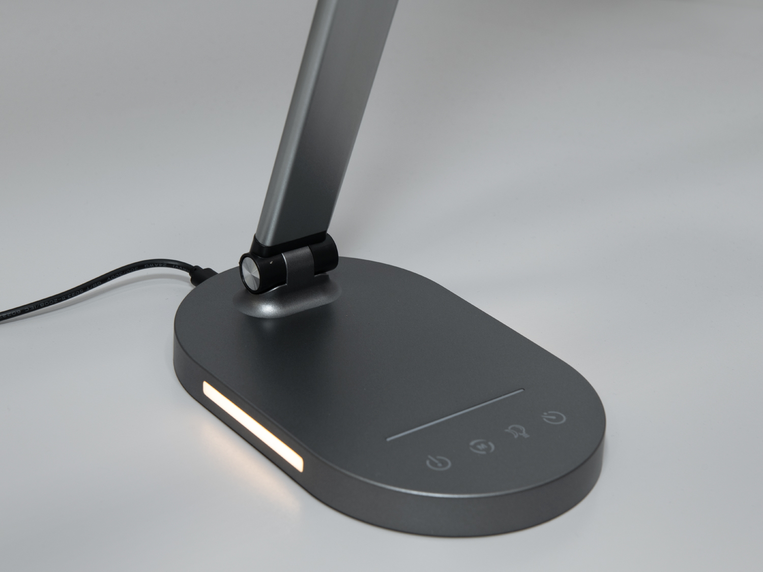 Світлодіодна настільна лампа з регулюванням яскравості, 14 Вт