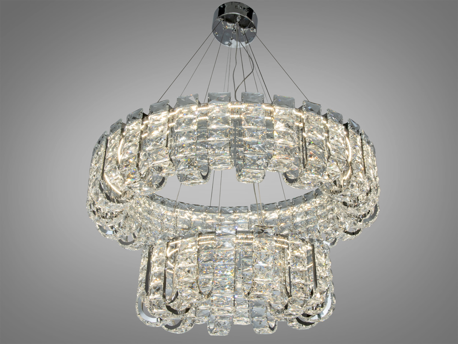 Led люстра с хрусталем подвесная 559/800+500CH для просторных помещений; изысканный хром и прозрачный кристалл; современный интерьер квартиры в Киеве; воздушный световой эффект