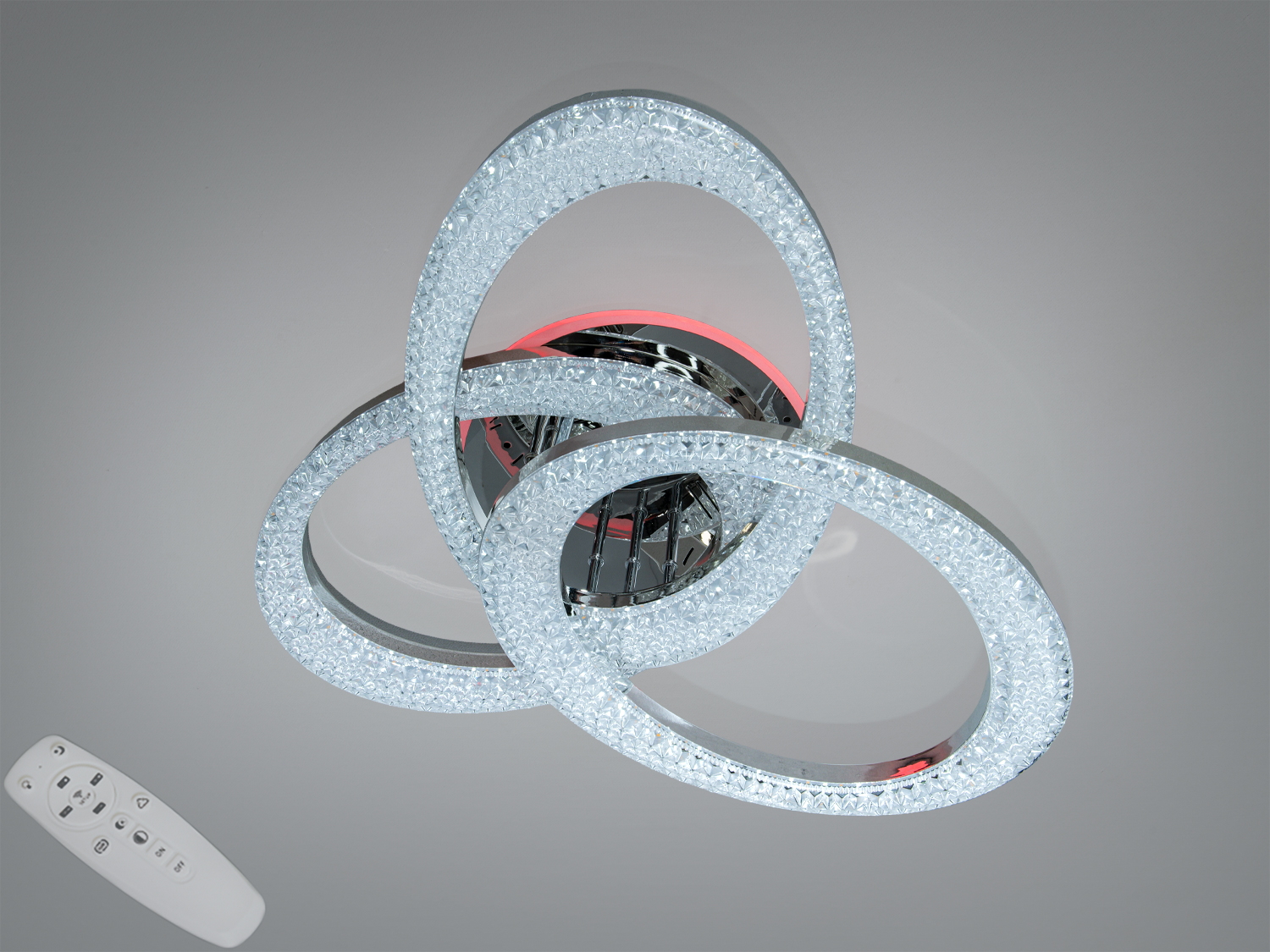 Світлодіодна стельова лампа з пультом, має чотири шестикутні форми, підходить для сучасного інтер′єру.