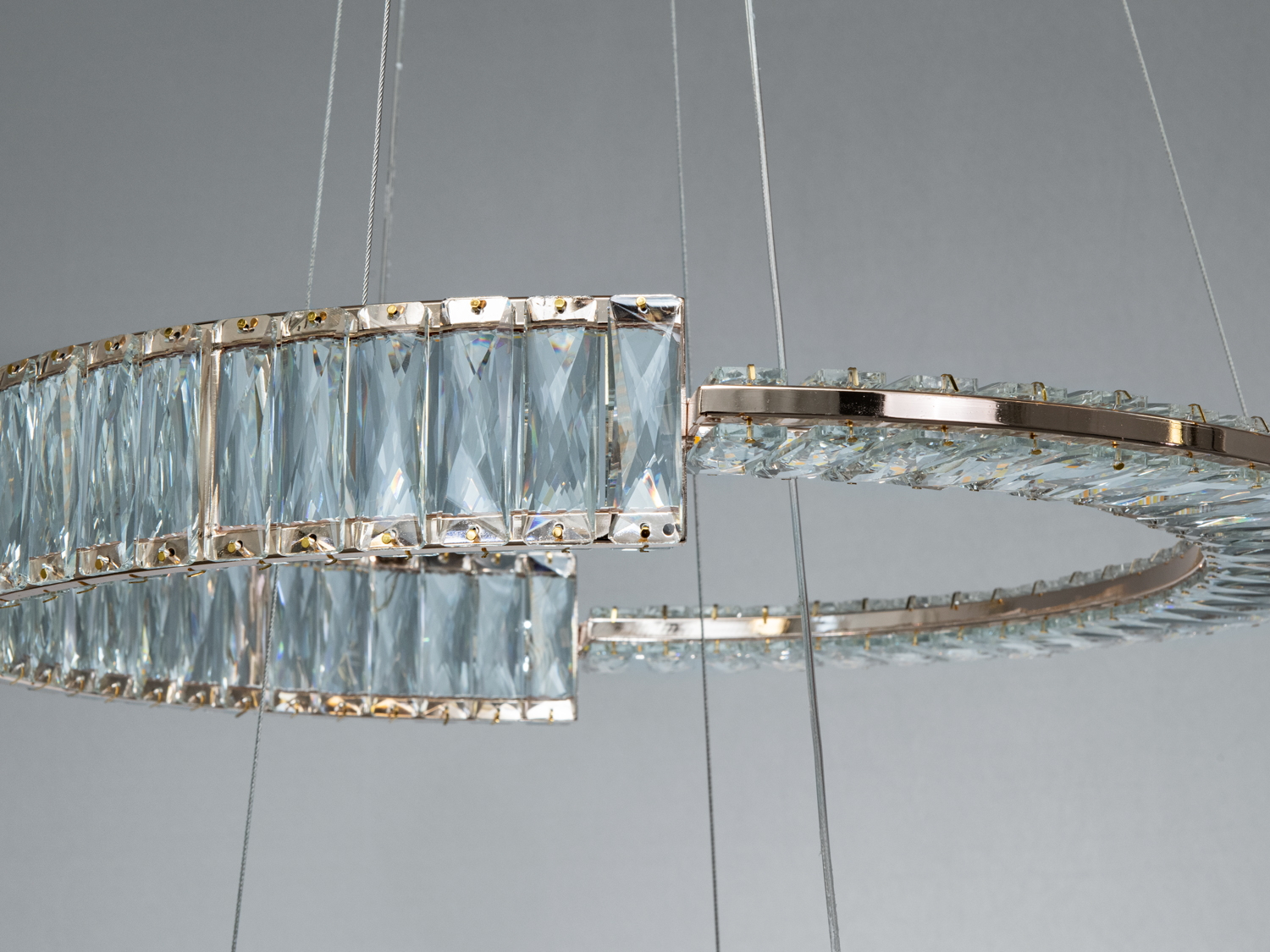 Світлодіодна люстра золото 103 Вт 2 кільця