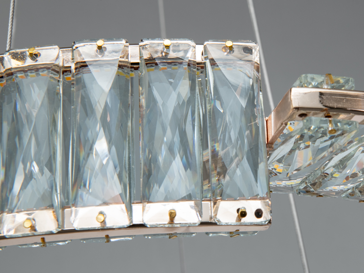 Світлодіодна люстра золото 103 Вт 2 кільця