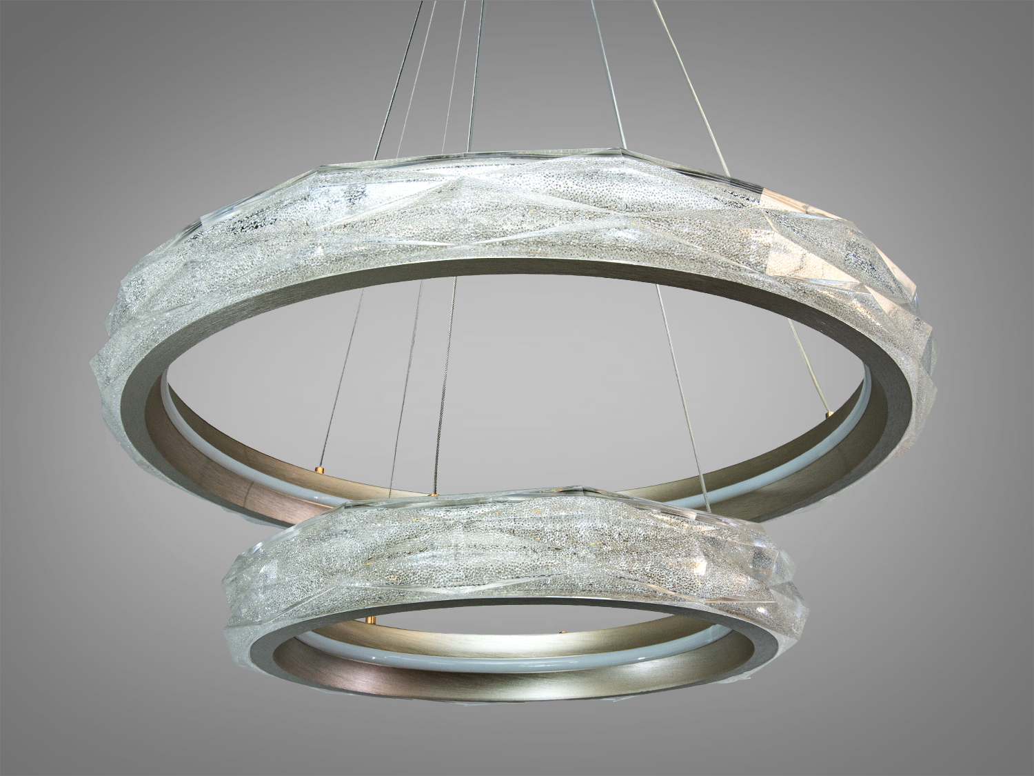 LED люстра 2 кільця золото 152Вт пульт 26м²