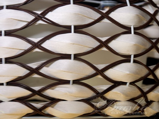 Світильник для обіднього столу з регульованою висотою