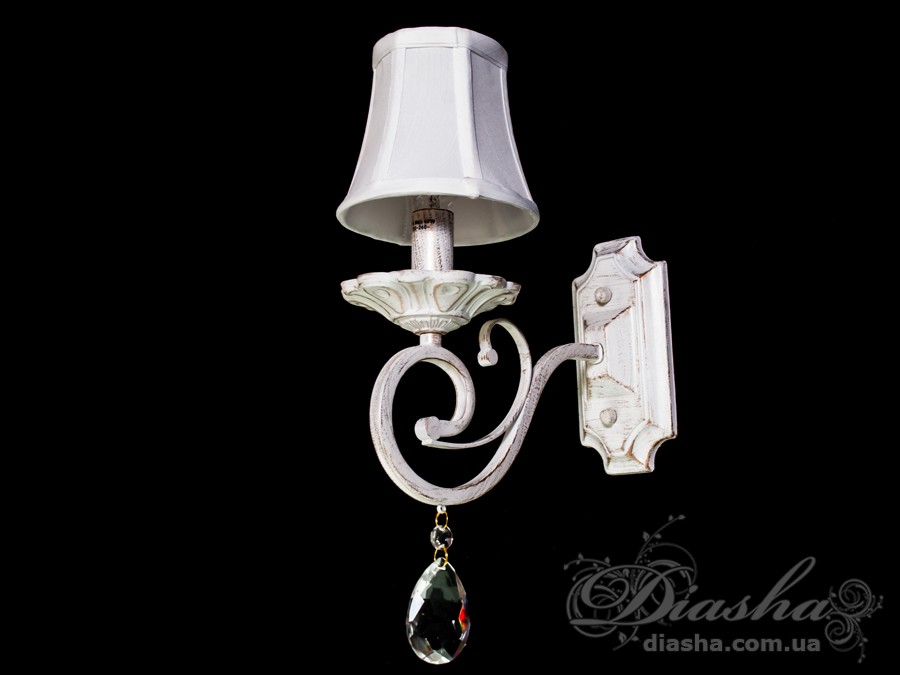Бра з класичними скляними абажурами