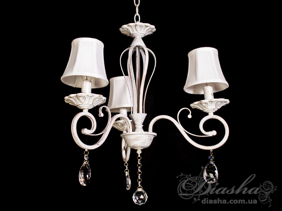 Изящные аккуратные абажуры равномерно рассеивают свет по всему помещению, создавая мягкое комфортное освещение и чувство домашнего уюта.
Классика всегда в моде и всегда красива. Новые классические люстры и бра с лёгкими ажурными переплетениями рожков. Традиционность, богатство, роскошь, верность и фундаментализм воплощенны в новом дизайне - вечной классике. Красивая люстра с легким, спокойным светом, передающим ни с чем не сравнимые ощущения уюта и теплоты домашнего очага. Светом, рассеяным обажурами одетыми на лампы люстры.