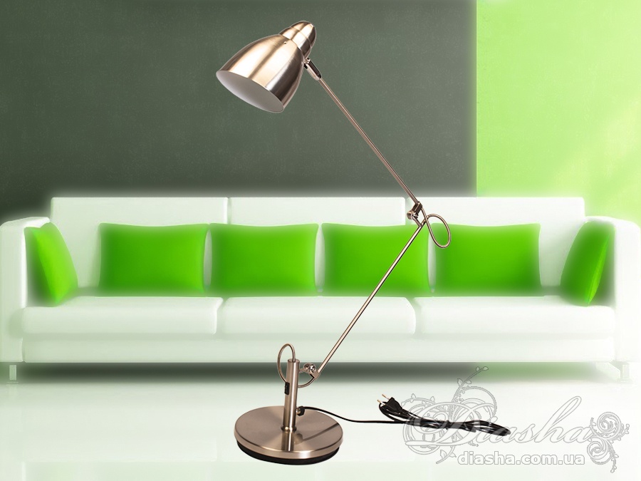 Елегантна сучасна настільна лампа ідеально підійде як для офісу так і для дому. Настільна лампа виконана з металу, підключається в розетку.