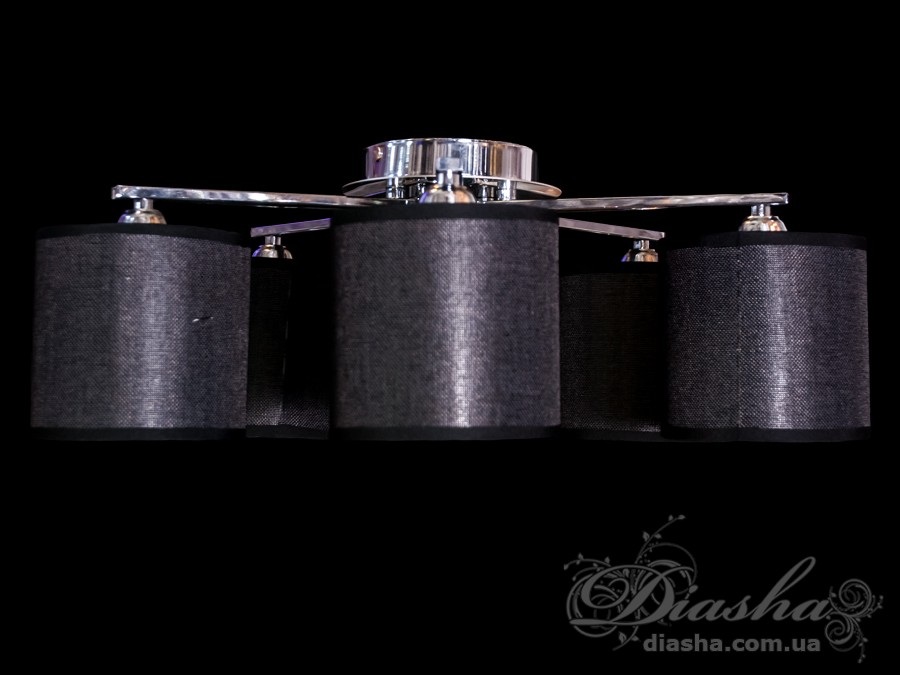 Сучасна класична люстра з високими абажурами