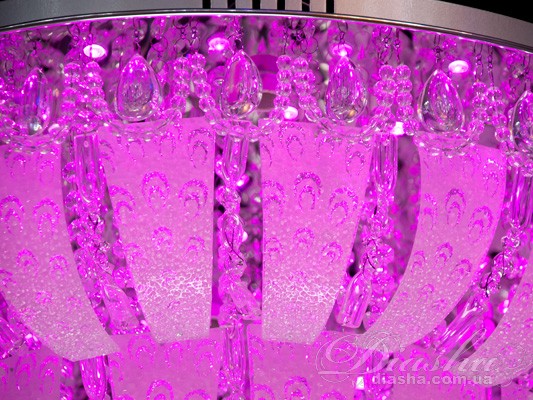 Кришталева люстра з LED лампами