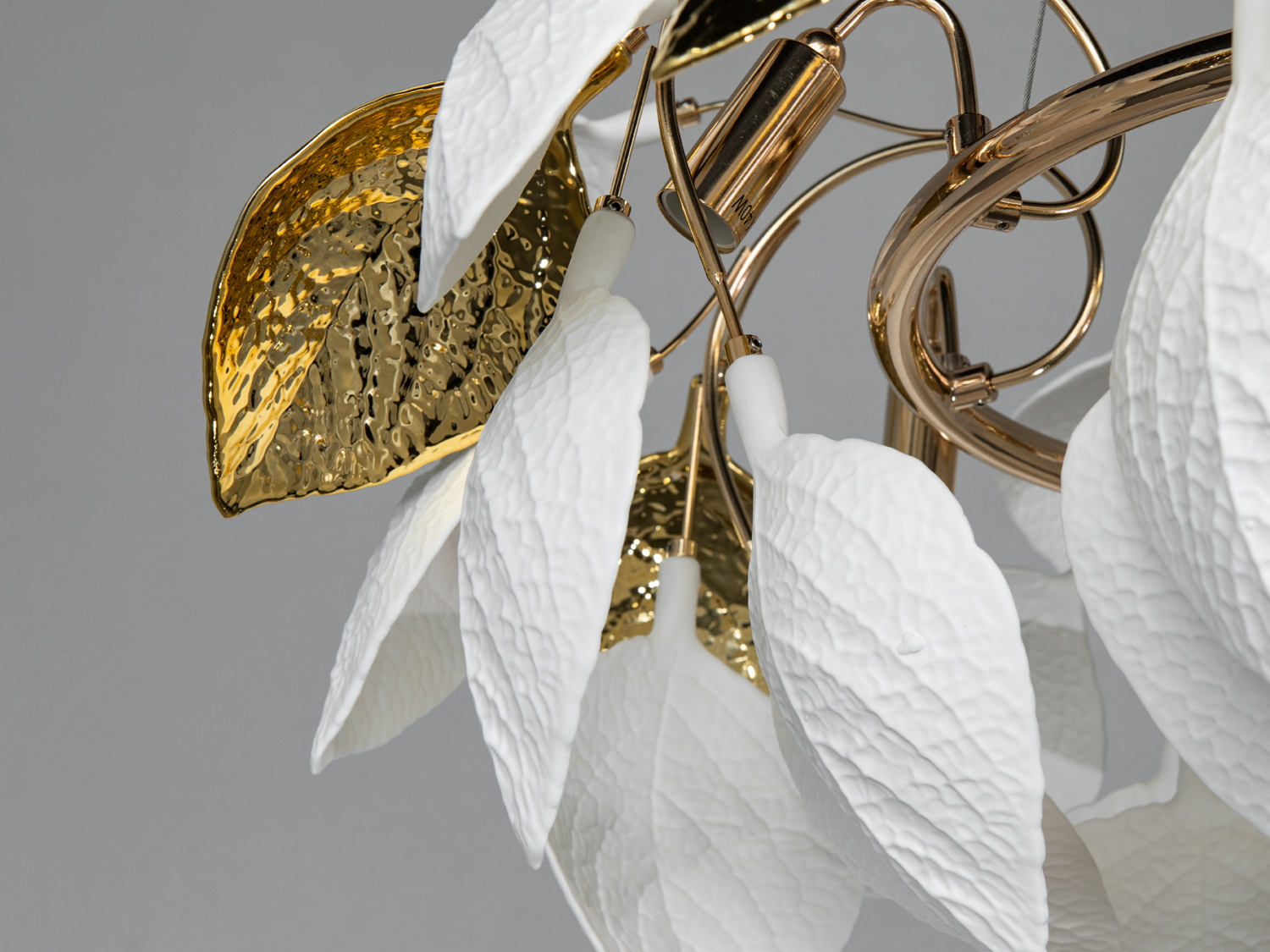 Підвісна люстра керамічні листки золото 6xE14