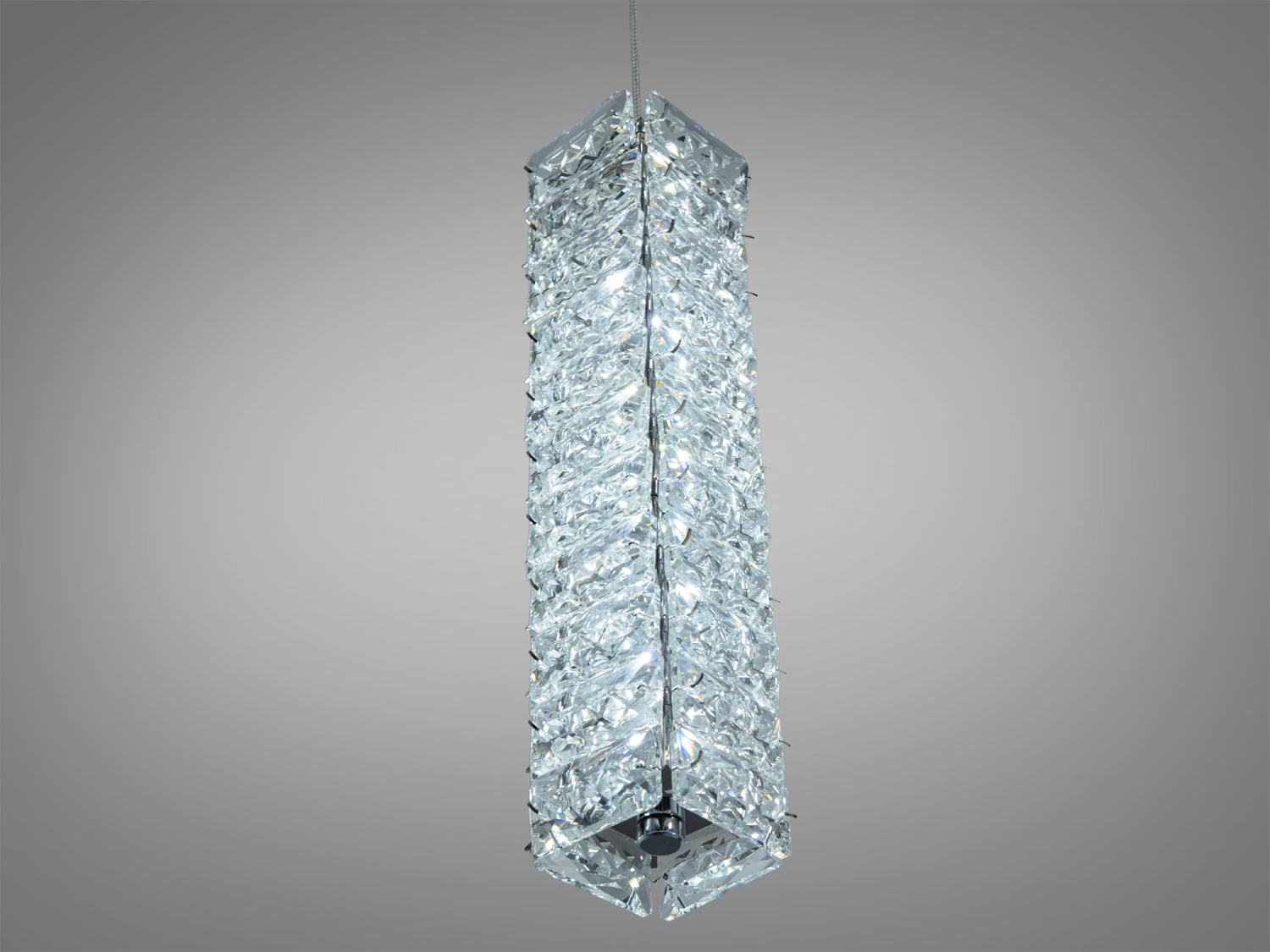 Одинарний кришталевий підвіс Diasha у хромі з вбудованим LED 10 Вт. Регульована висота, м’яке акцентне світло для столу, бару чи коридору.