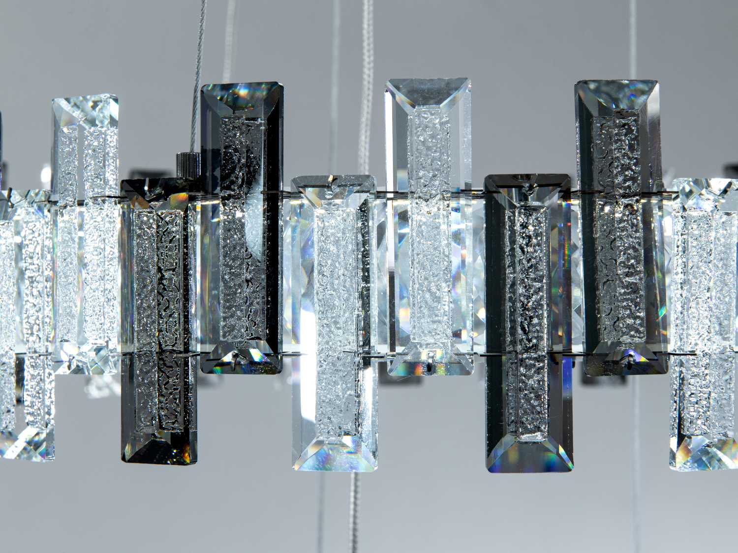 Кришталева LED люстра три кільця хром 70 Вт