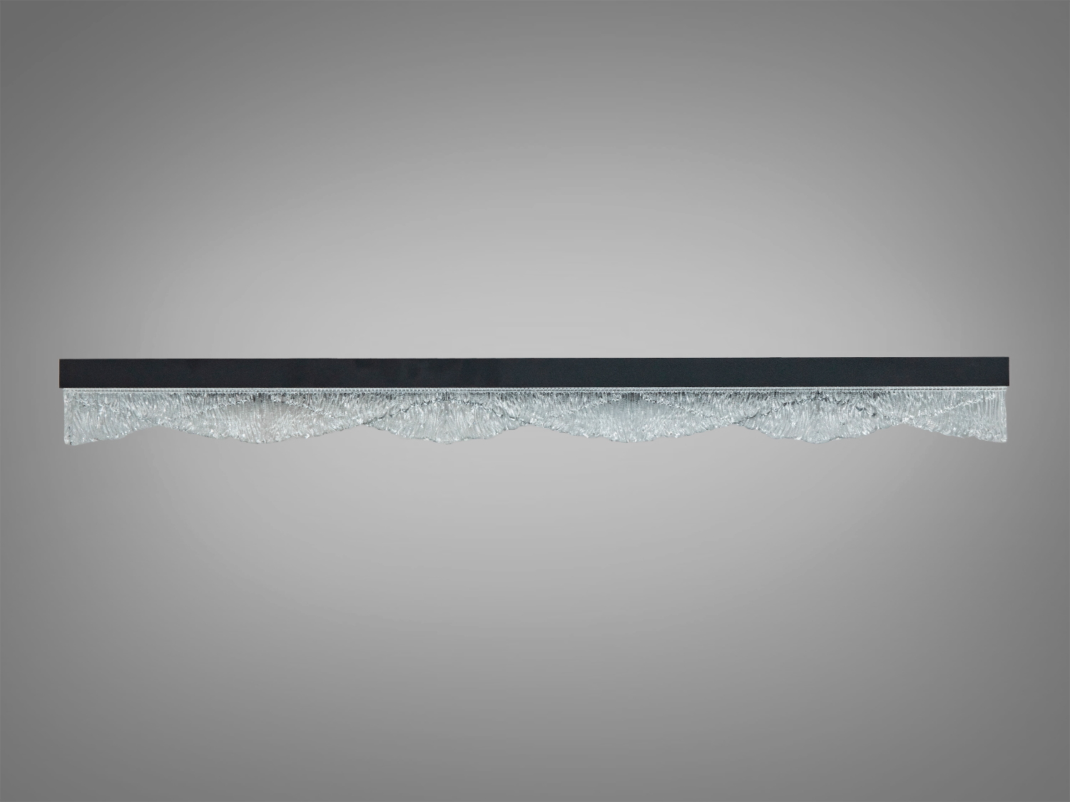 Світлодіодний світильник з прозорим акриловим дифузором, що нагадує водоспад. Підходить для встановлення у ванних кімнатах.