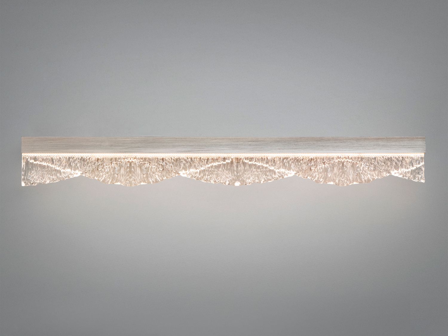 Настінне LED бра Diasha, золото, 16 Вт. Акриловий розсіювач, 3 кольорові температури 3200К/4100К/6500К, керування звичайним настінним вимикачем.