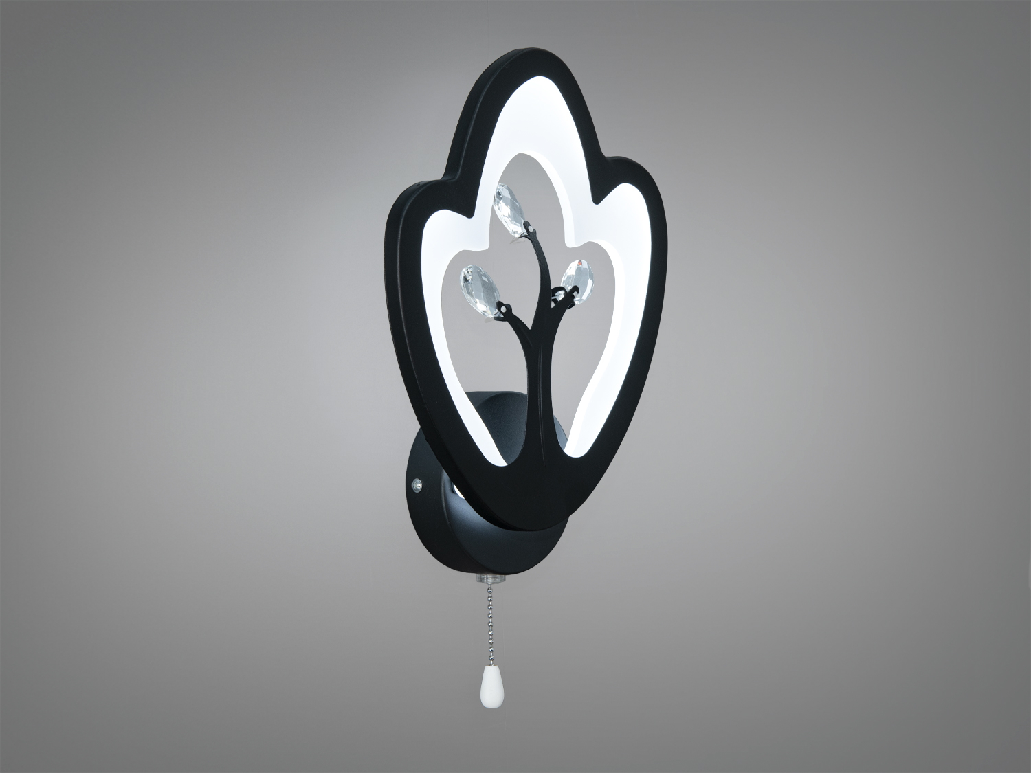 LED люстры в Украине