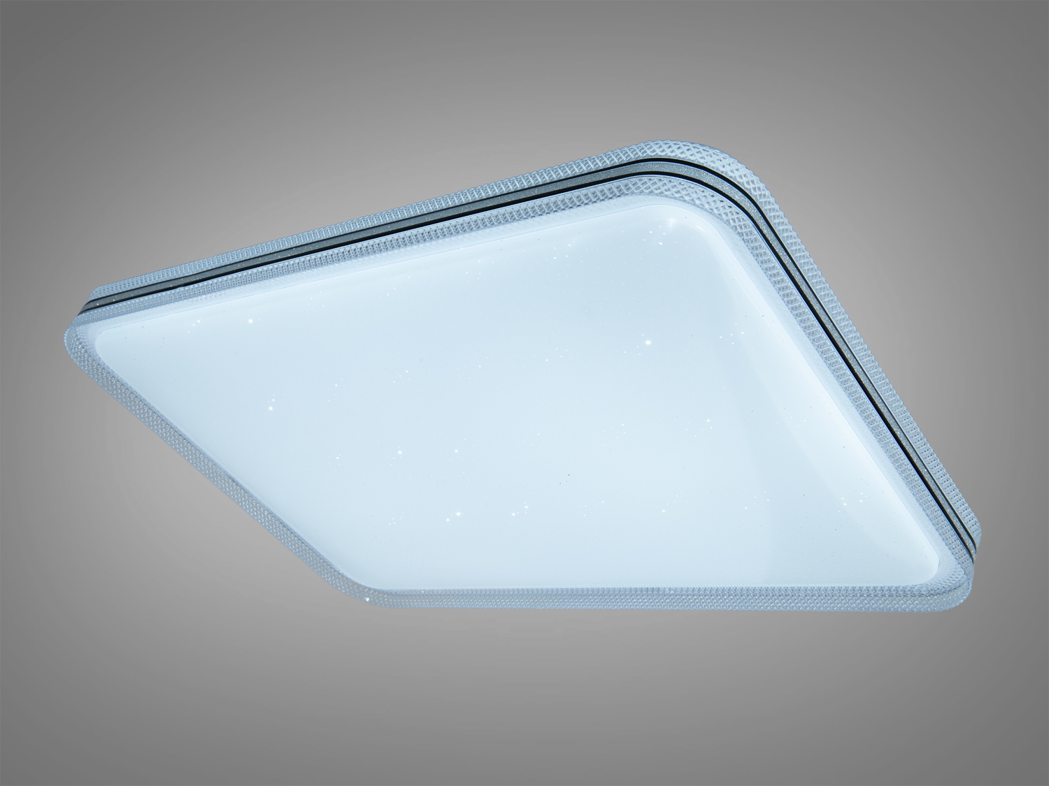 Світильник квадратний з прозорою рамкою, підходить для сучасних інтер′єрів. Вбудовані світлодіоди забезпечують м′яке світло.