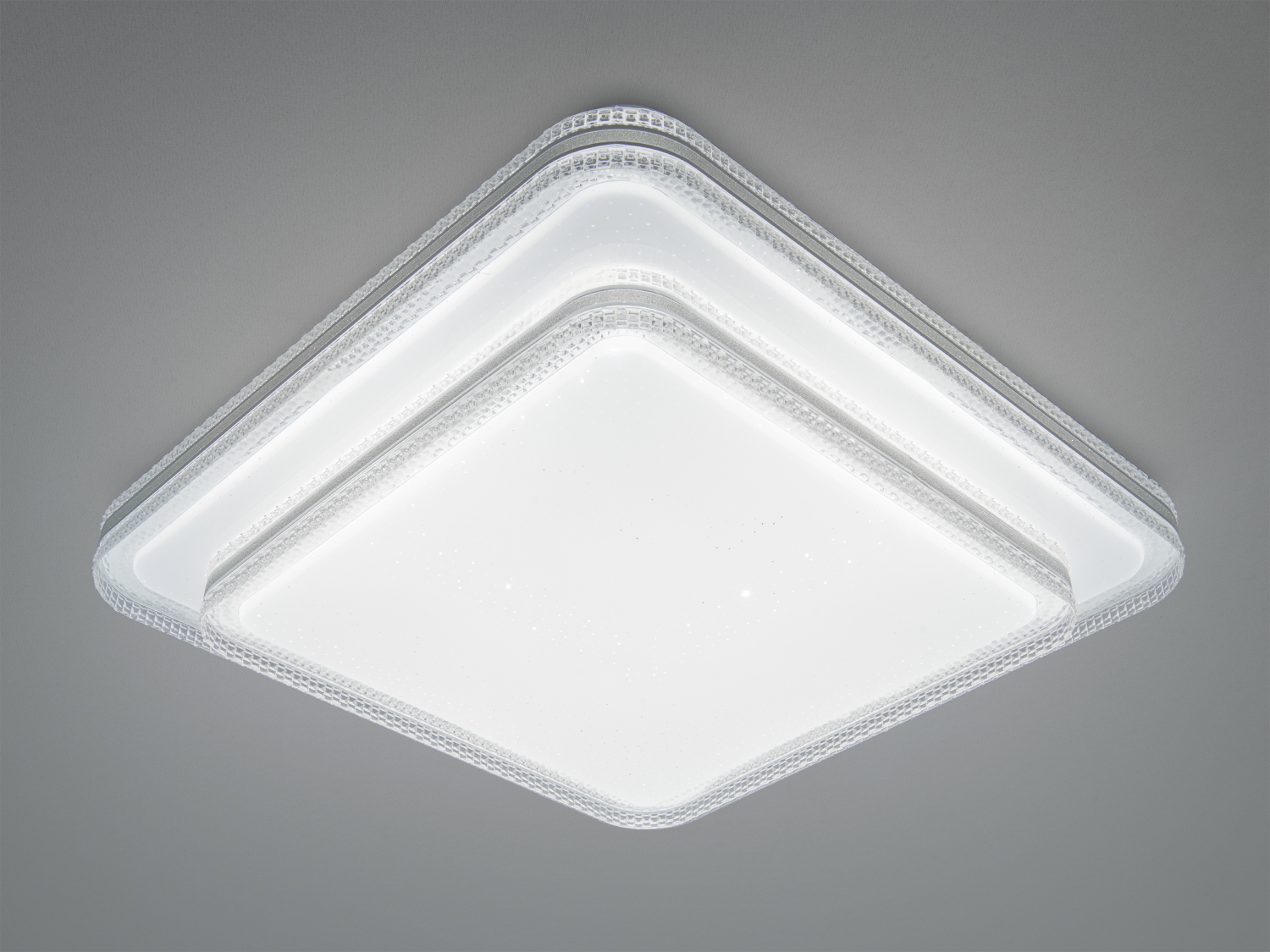 Сіра LED-люстра Diasha 85 Вт для кімнат до 15 м². М’яке рівномірне світло, стельовий монтаж, керування настінним вимикачем.