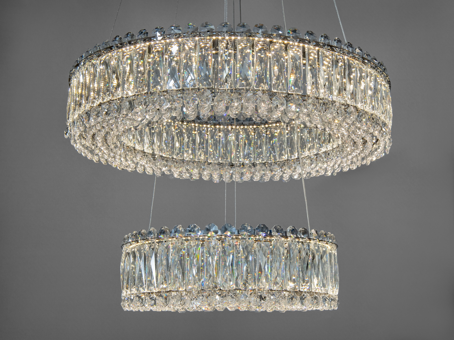 Підвісна кришталева світлодіодна люстра 85Вт хром