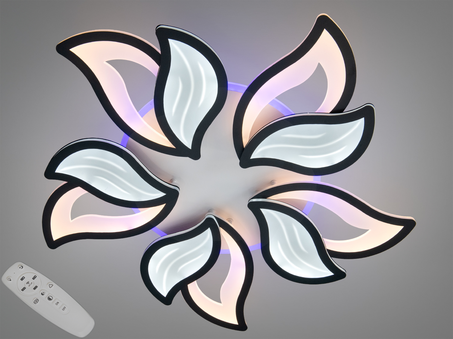 Стельова LED люстра з пелюстками, чорна, 130 Вт. Пульт, димер, тепле/нейтральне/холодне світло, підсвітка основи. Для кімнат до 22 м².