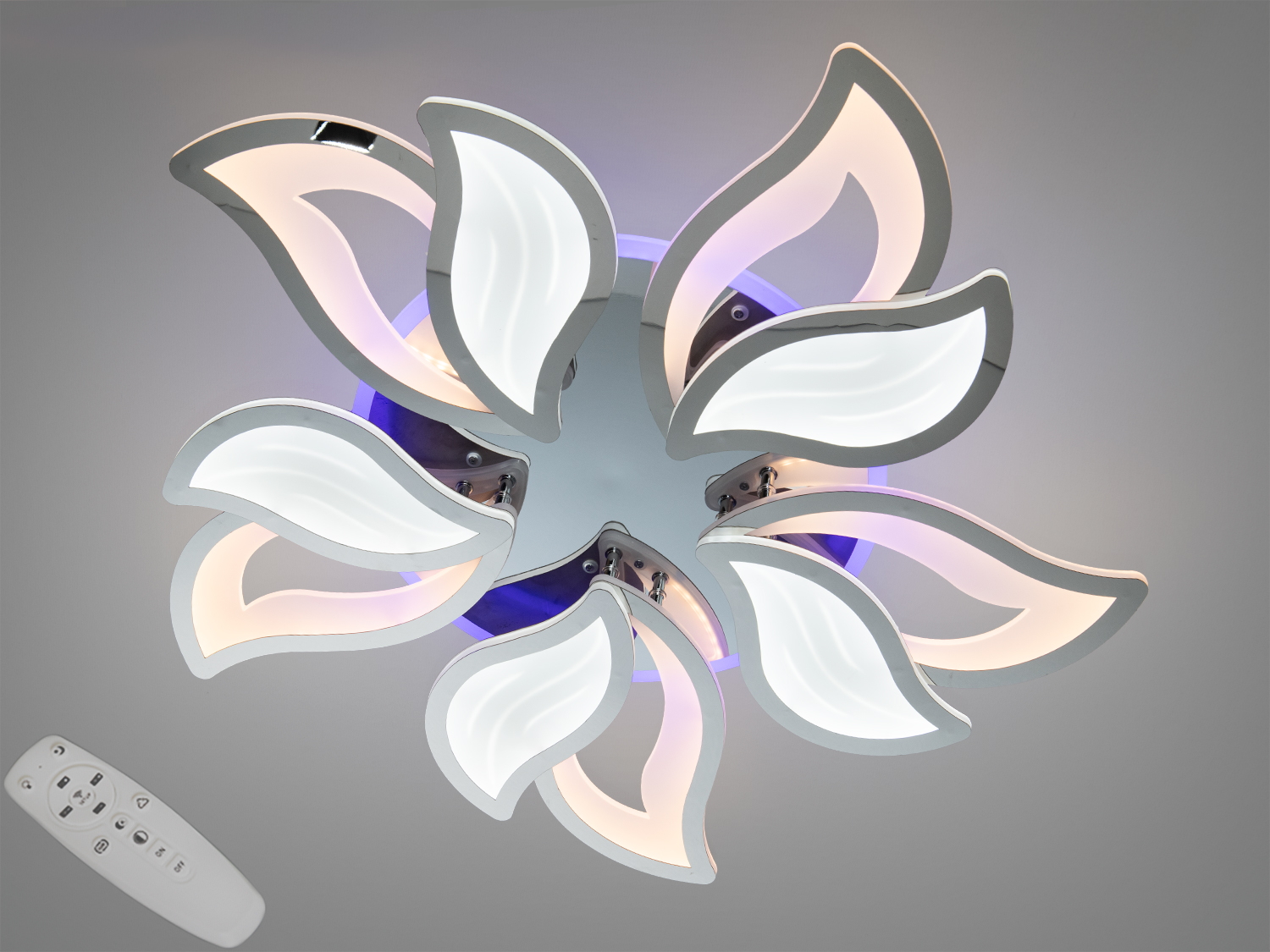 Світлодіодна стельова люстра Diasha, 130 Вт, золото. 5 модулів, пульт ДК, димер і зміна кольору підсвічування. Освітлення кімнат до 22 м².