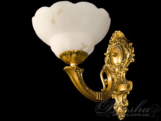 Бра в римском стиле