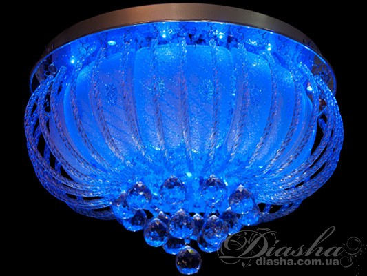 Потолочная люстра с пультом управления