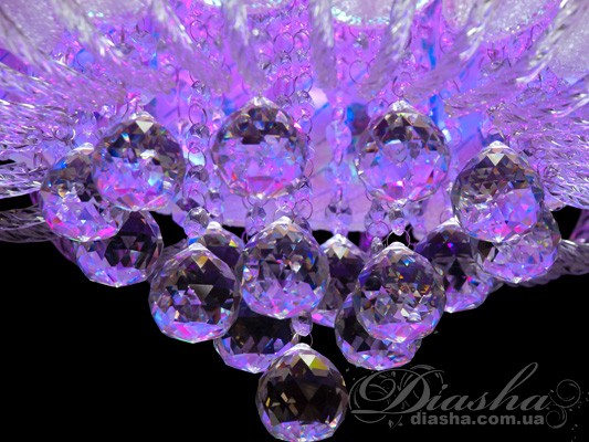 Потолочная люстра с пультом управления