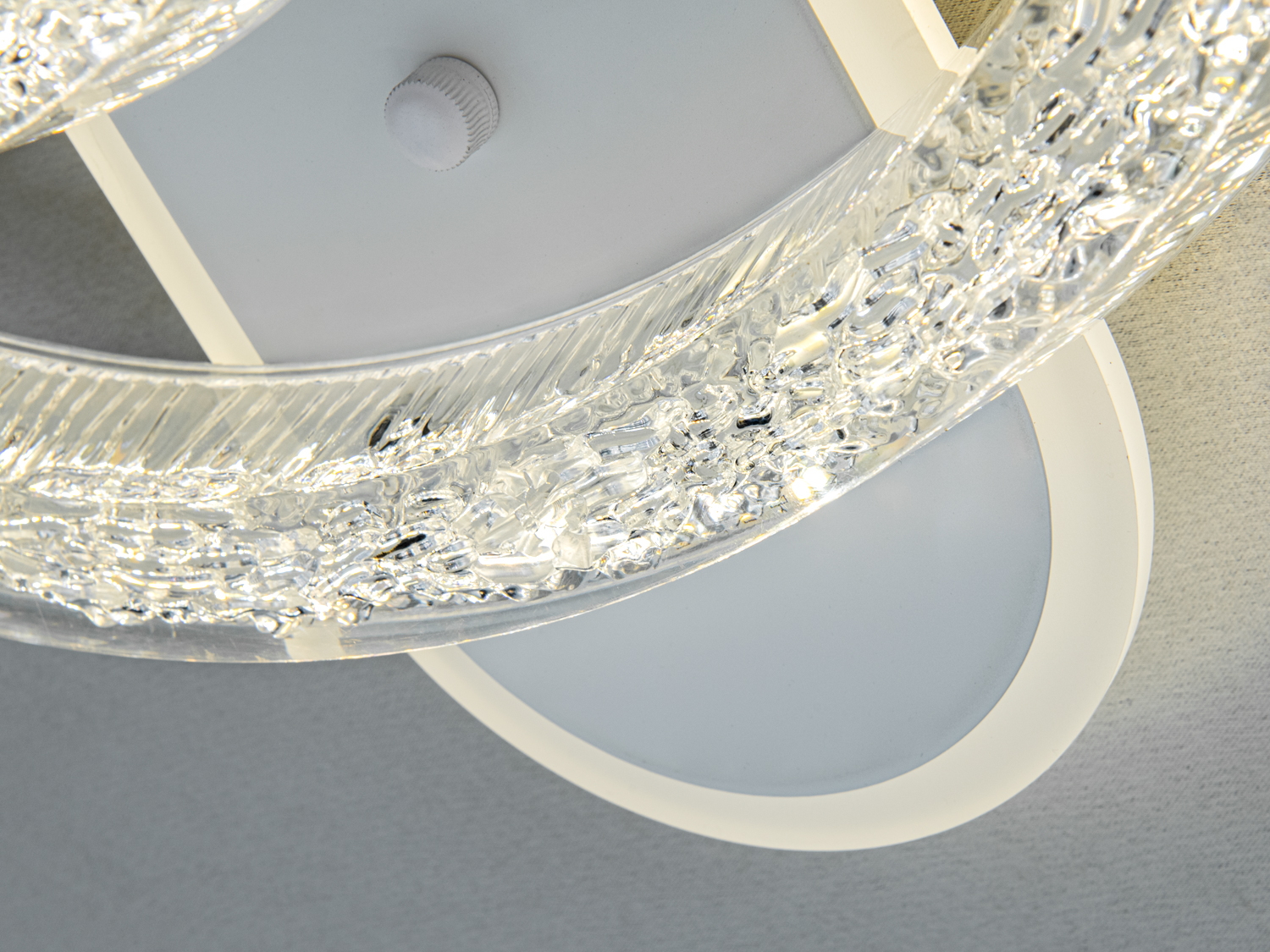 Стельова LED люстра 2 кільця біла 80W пульт 14 м2