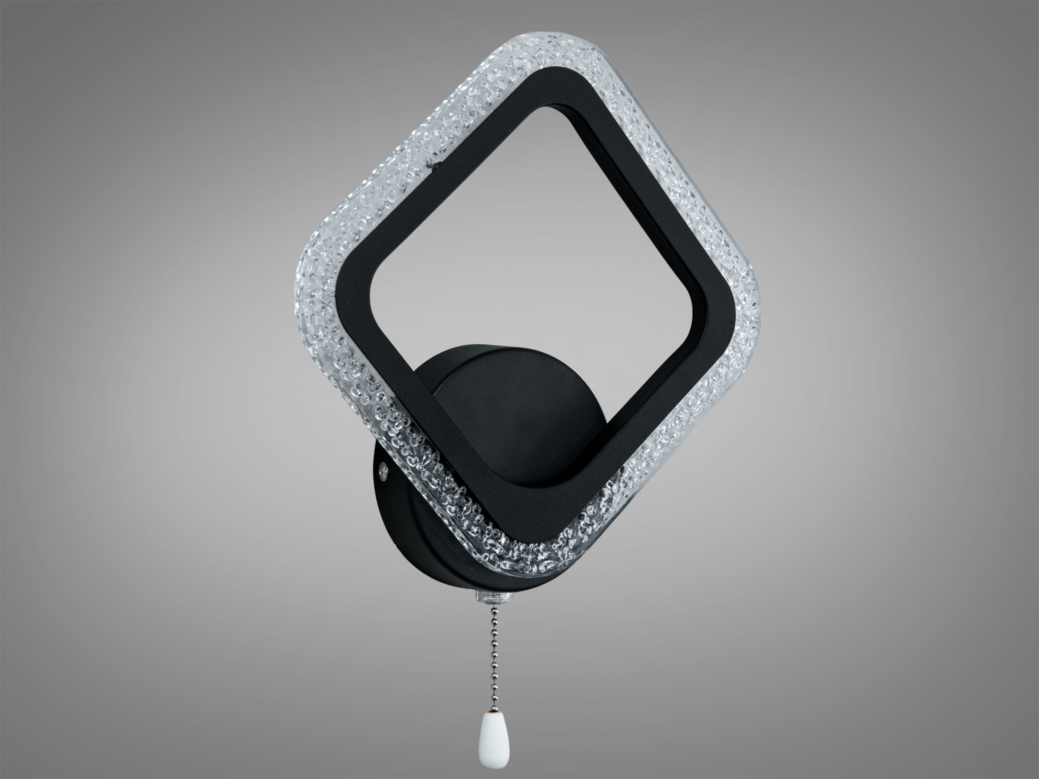 Настінний світильник з квадратною рамкою чорного кольору та прозорими акриловими вставками. Підходить для сучасного інтер′єру.