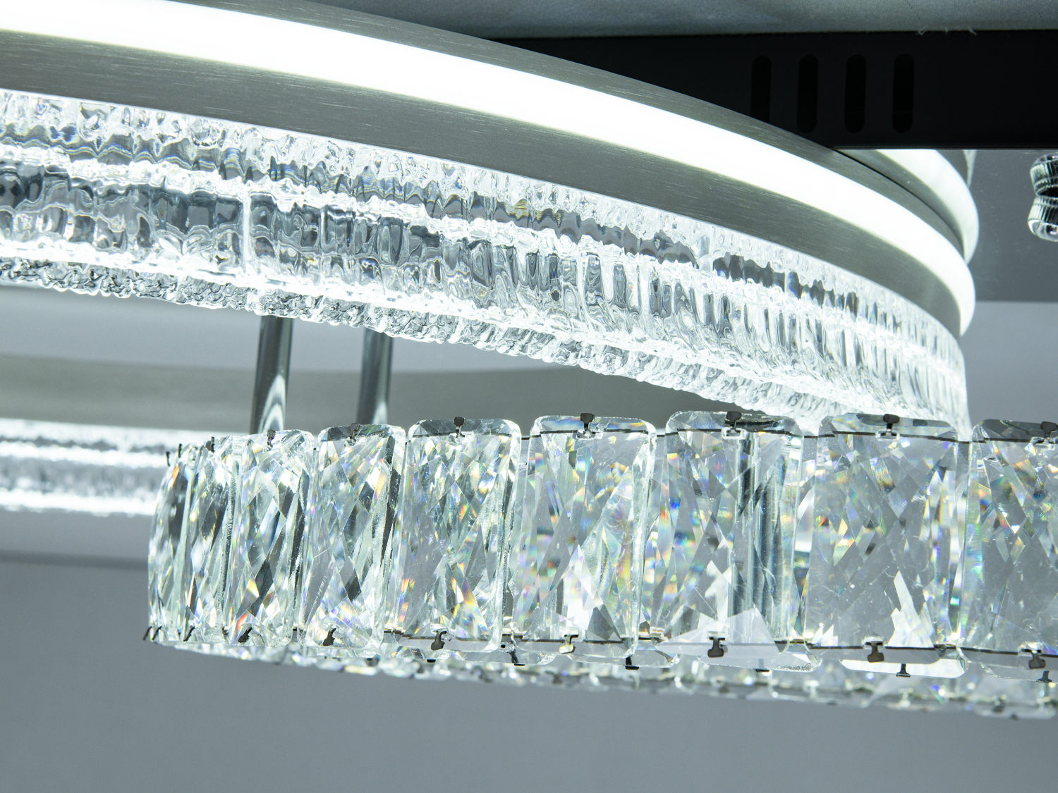 Стельова LED люстра два кільця 120 Вт хром