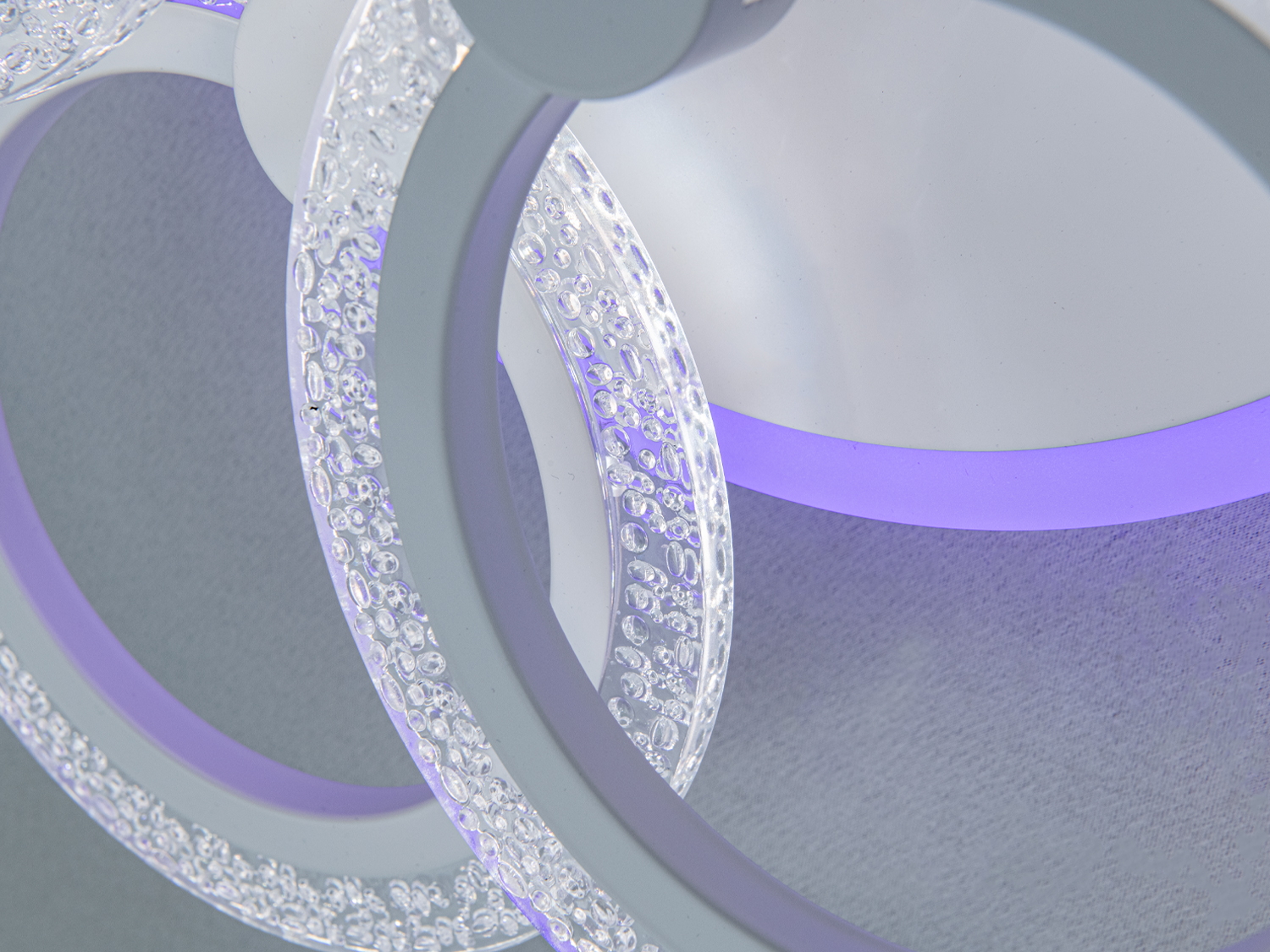 Люстра стельова LED Diasha біла 6 кілець 74W димер