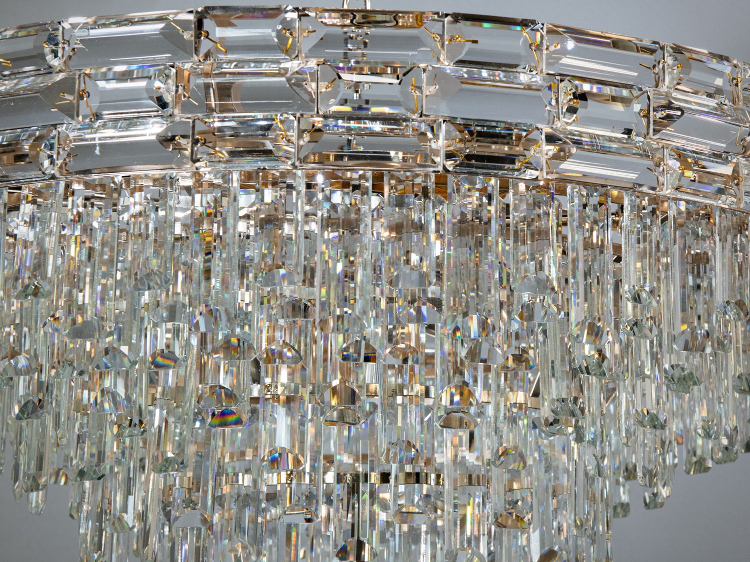 Кришталева люстра B9085 золото багатоярусні підвіски