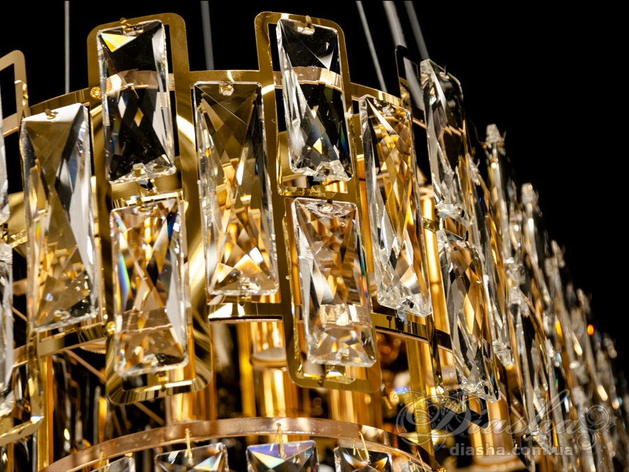 Хрустальная люстра овальной формы для гостиной