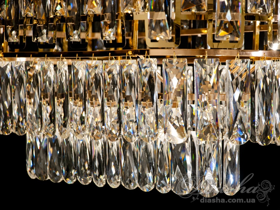 Хрустальная люстра овальной формы для гостиной