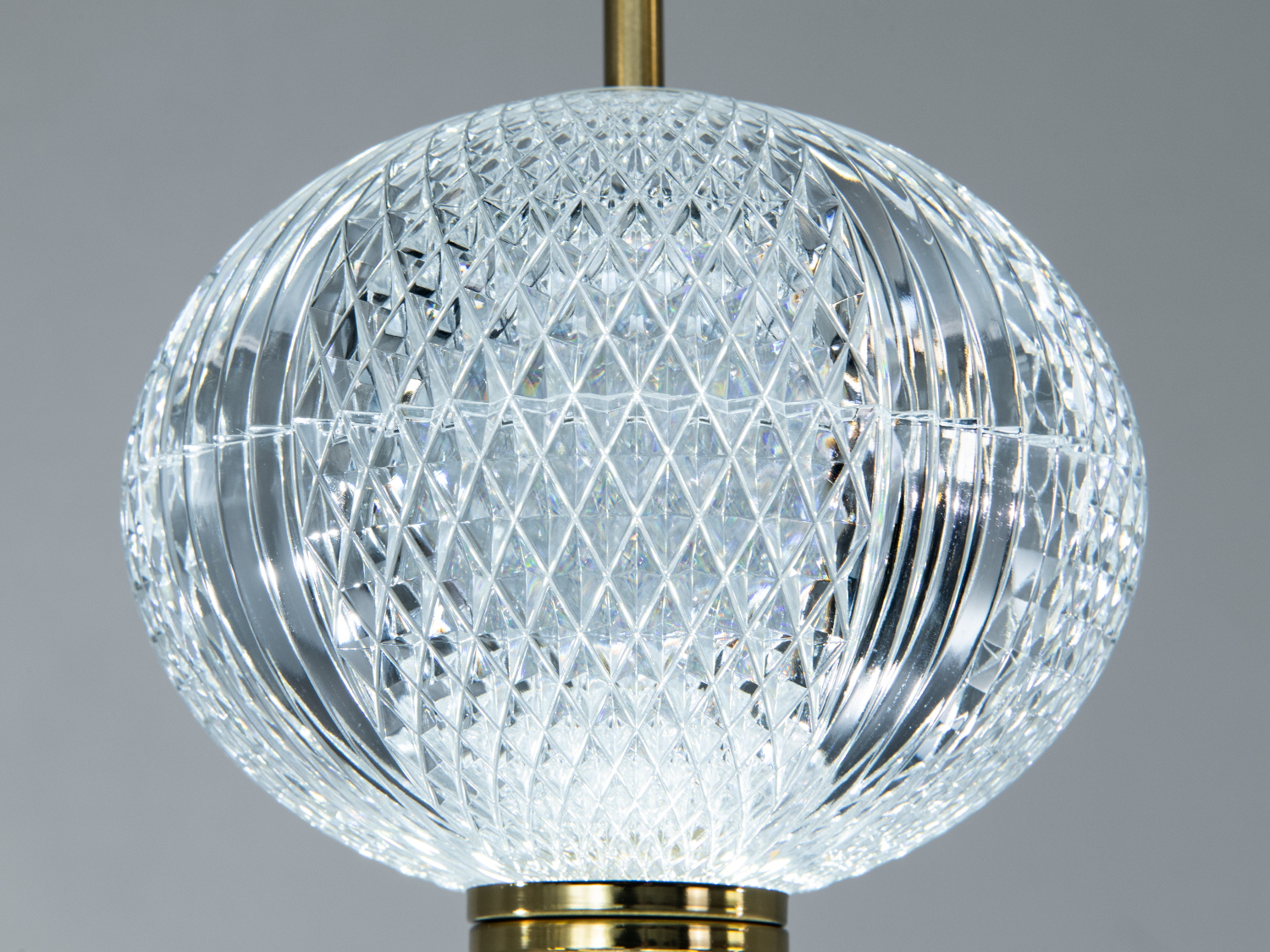 Підвісний світильник LED 5 куль золото 16W CCT