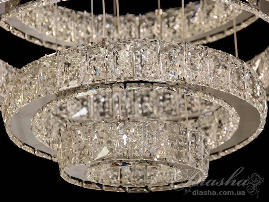 Витончена стельова люстра