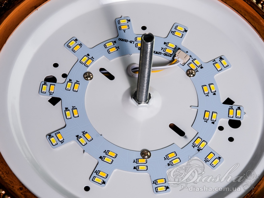 Витончена стельова люстра